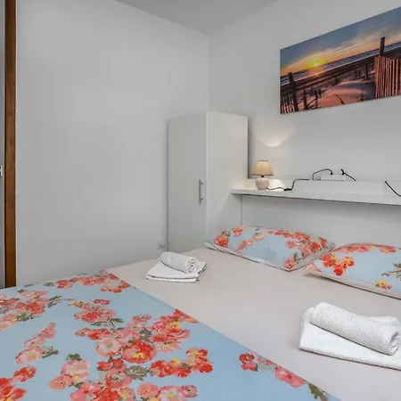 Apartment Drazen Crikvenica