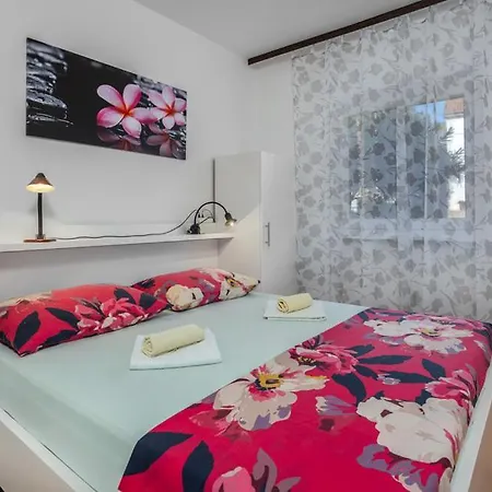 Apartment Drazen *